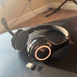 Logitech Wireless Headset H600